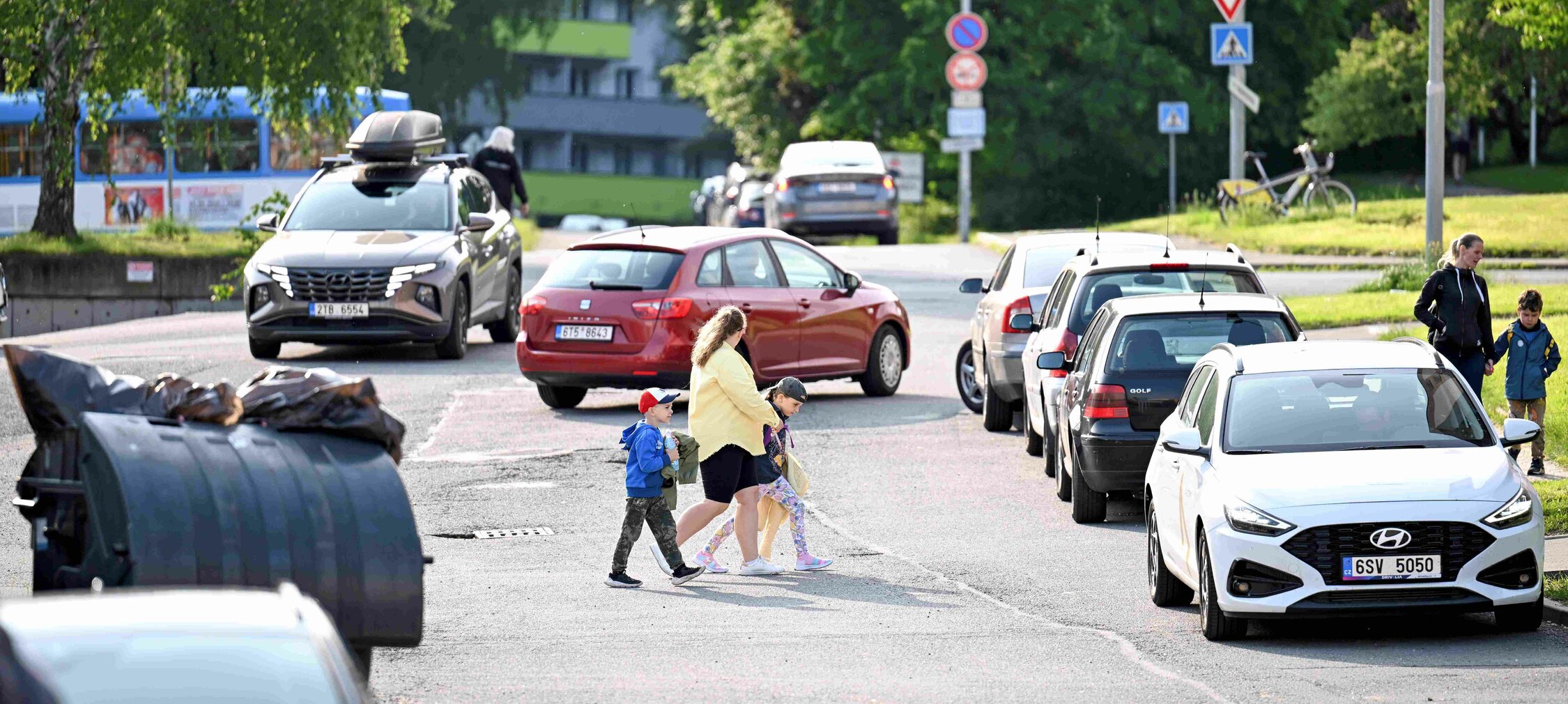 Cesta do školy Šeříková ve Výškovicích bude pro děti bezpečnější