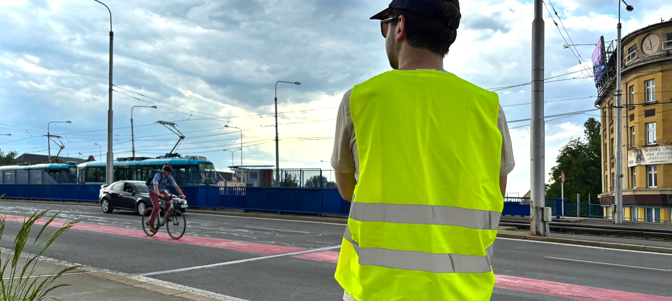 Chceš si přivydělat a přispět k lepším podmínkám pro jízdu na kole? Nabízíme brigádu!