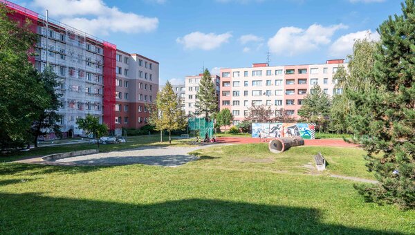 Studii vnitrobloku Norberta Frýda na Dubině zpracuje ateliér ven.ku architekti 