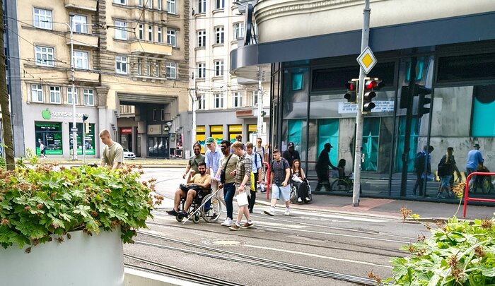 Jak na město bez bariér? Studenti letní školy hledali odpovědi v Ostravě